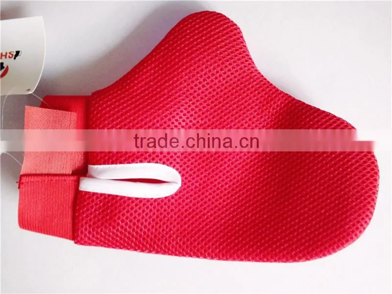 Magic Coat Red Pet Love Glove