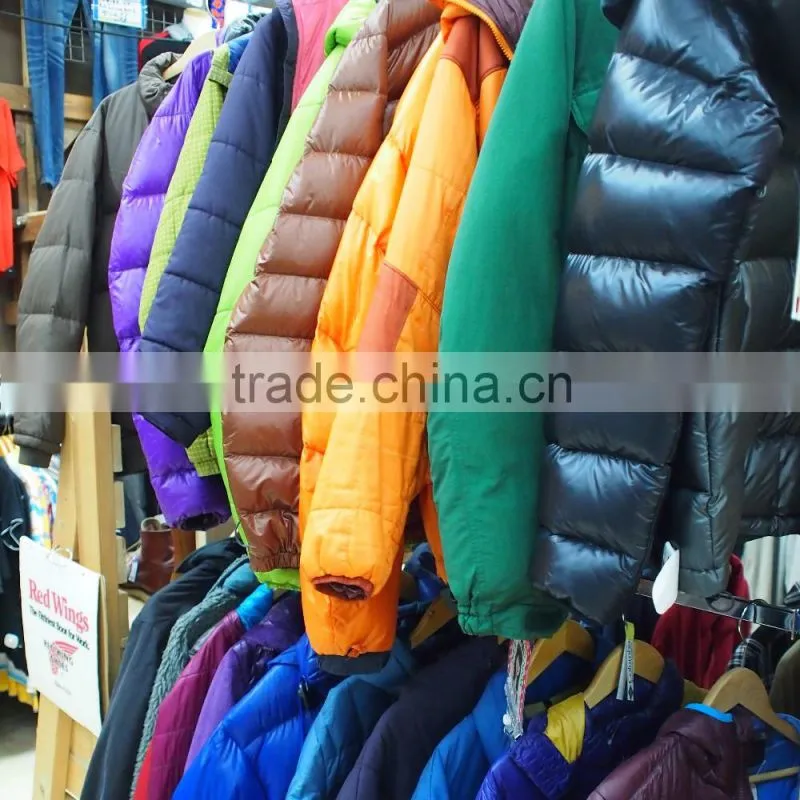 Various kinds of in stock second hand leather shoes in wide range of sizes
