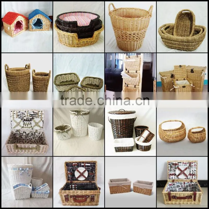 Set 3 large wicker baskets for laundry