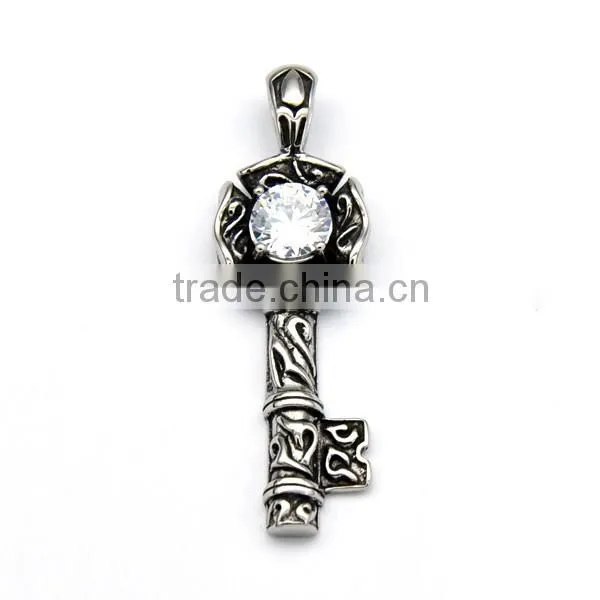 2017 Latest Unisex Charm Silver Jewelry Stainless Steel Key Crystal Pendant Casting Necklace