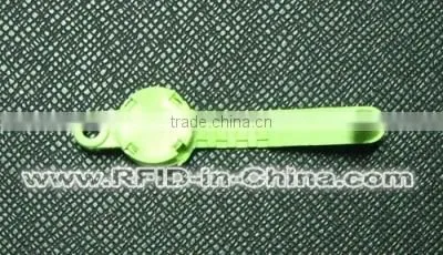 UHF Long Range Animal Ear Tag for Cow