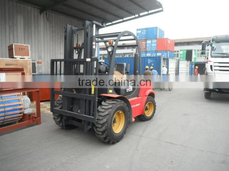 YTO 3 ton all terrain forklift
