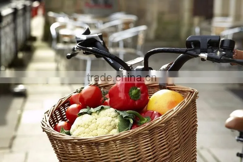 WICKER BICYCLE BASKET WITH LEATHER STRAPS BIKE / CYCLE SHOPPING