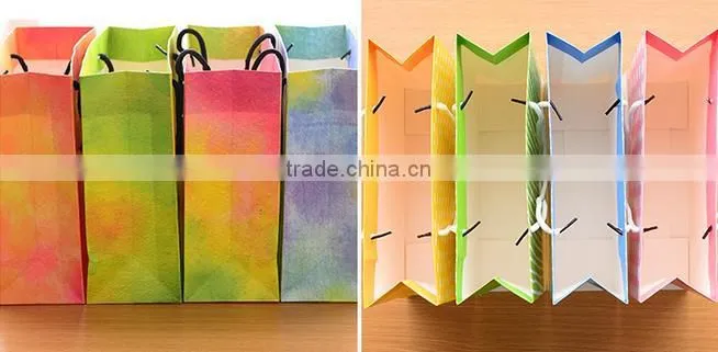 Q1111 Large capacity portable cute cartoon gift bag
