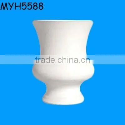 Ceramic flower vase