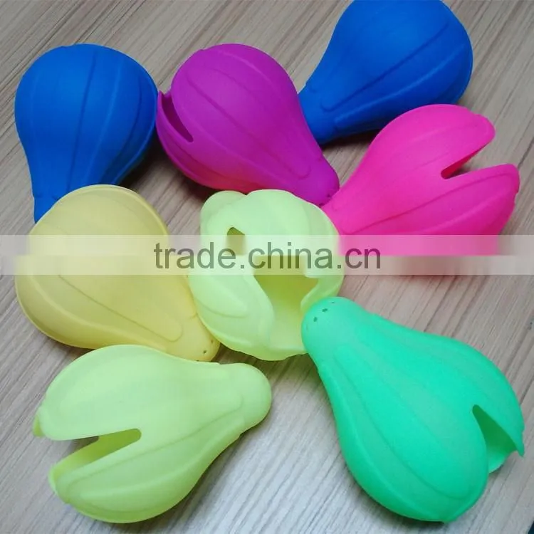 cute shape soft silicone lemon squeezer lemon press