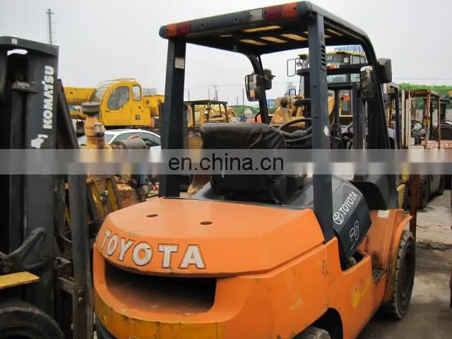 Used Toyota FD30 forklift on sale in Shanghai, Japan 3ton Diesel forklift