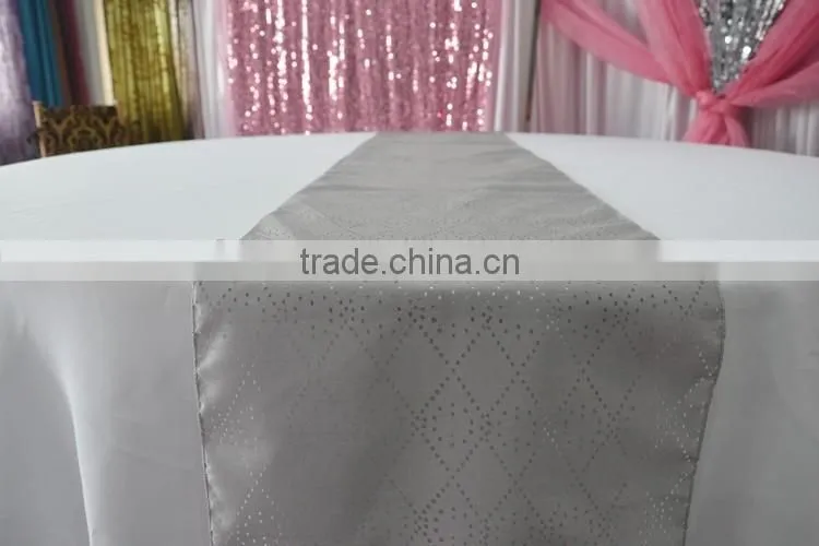 Hot sale wedding laser cut felt table runner for round tables