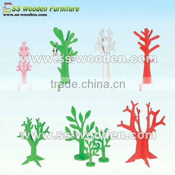 Wooden Tree Shaped cloth hangers TH-361818A
