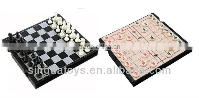 Magnetism Japanese chess shogi can fold up toy