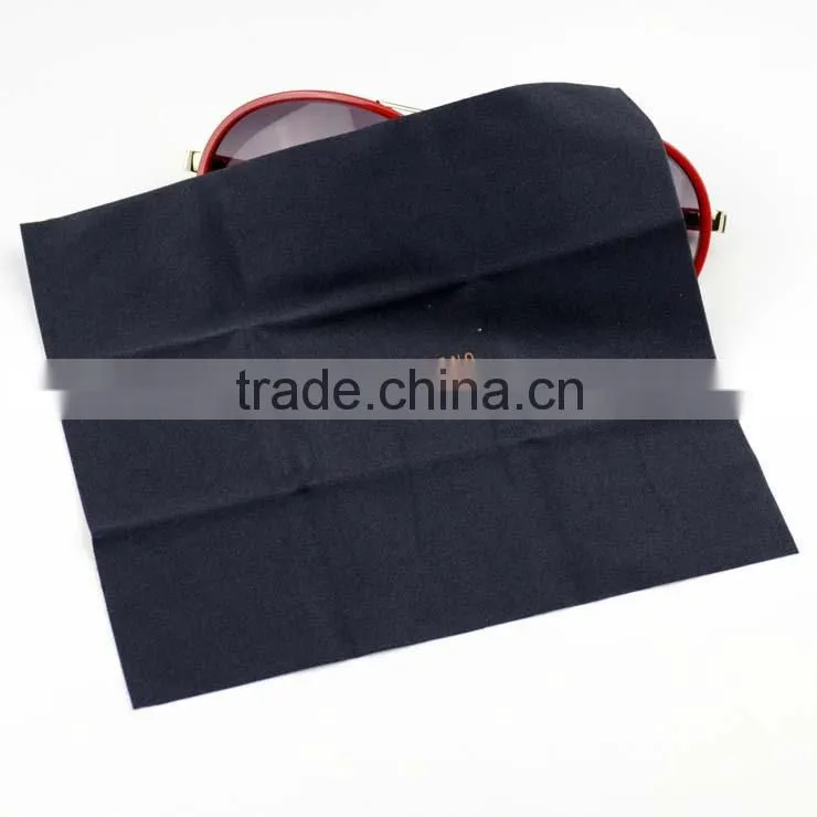Microfiber Cleaning Cloth in Pocket