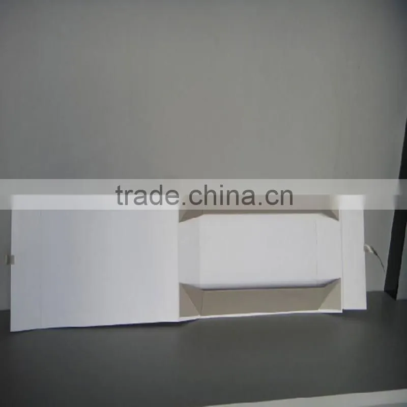 high quality Romantic simple White Foldable Box
