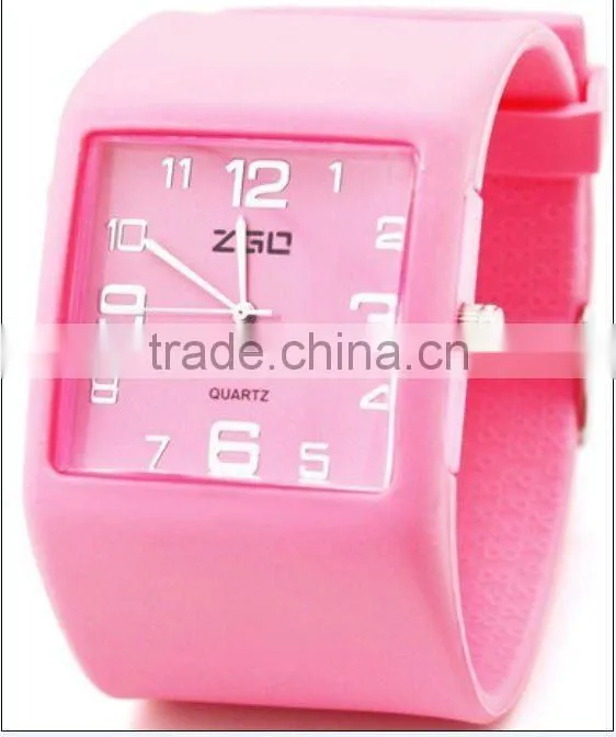 Fashion and Stylish Silicone Men Watches 2012