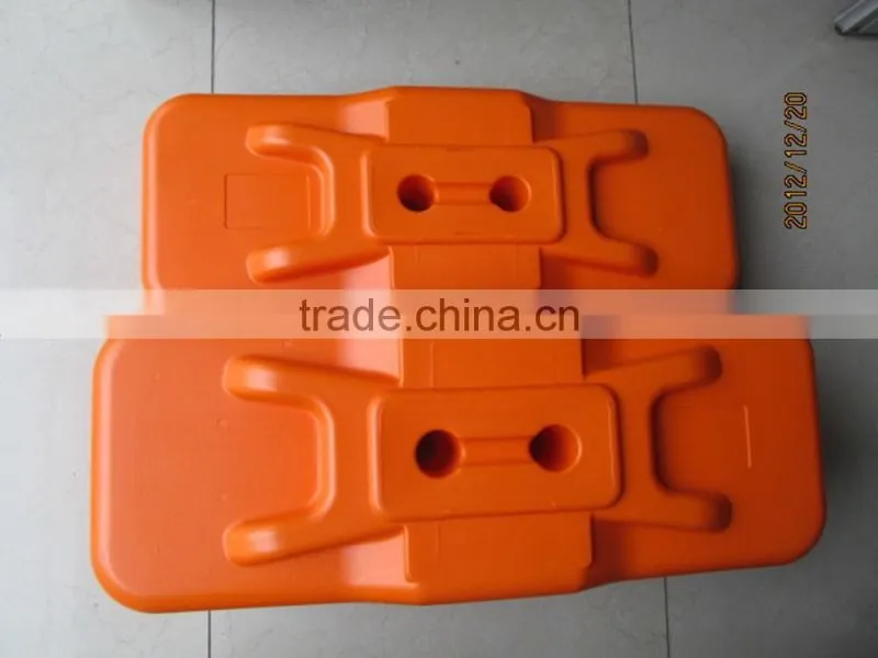 2016 the best selling HDPE UV orange color portable outdoor temporary fence base