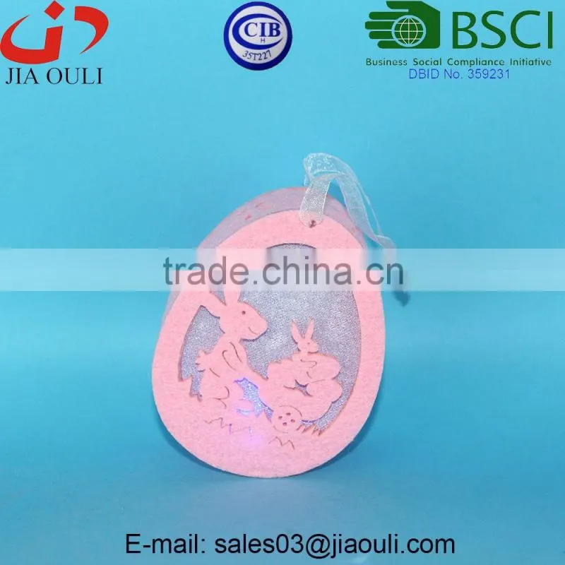 BSCI Audit Factory new design Easter decorations with LED light non-woven hanging eggs decorations