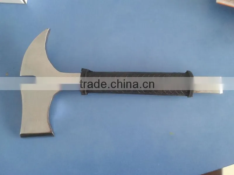 waist axe