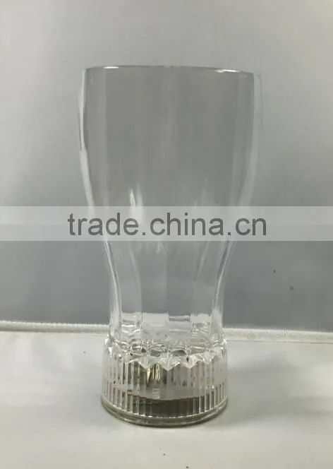 2016 hot selling LED Flashing Cup Christmas/Festival/Party/Event Decoration LED Cup Flashing Coke/Wine/Coffee Fancy Light Glass