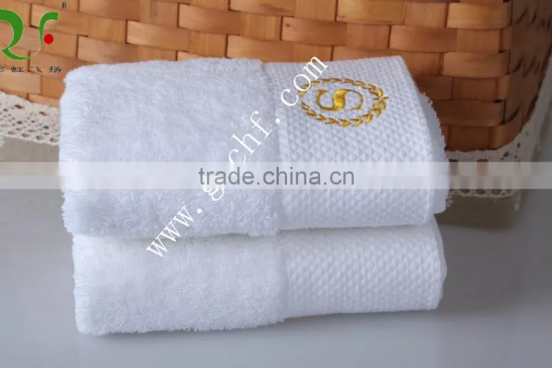 100% cotton plushy soft hand towels