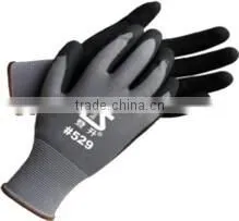 13 Gauge Nylon Nitrile Latex Coated Working Gloves