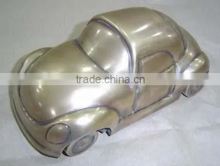 VINTAGE CAR