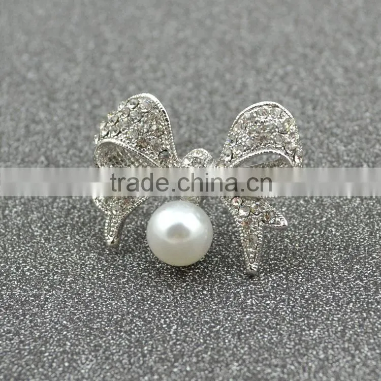 Best Selling Sweet High-Grade Korean Bow Of Pearl Zircon Brooch