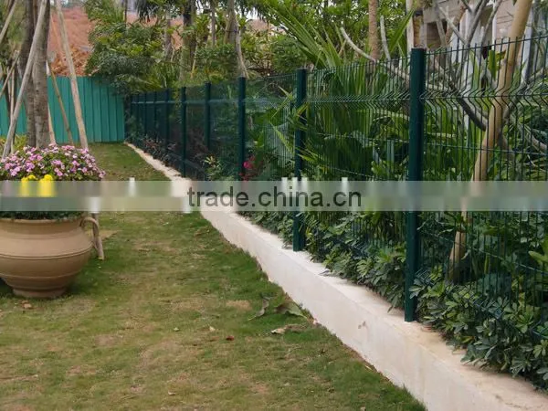Galvanized coated border green garden wire mesh fence