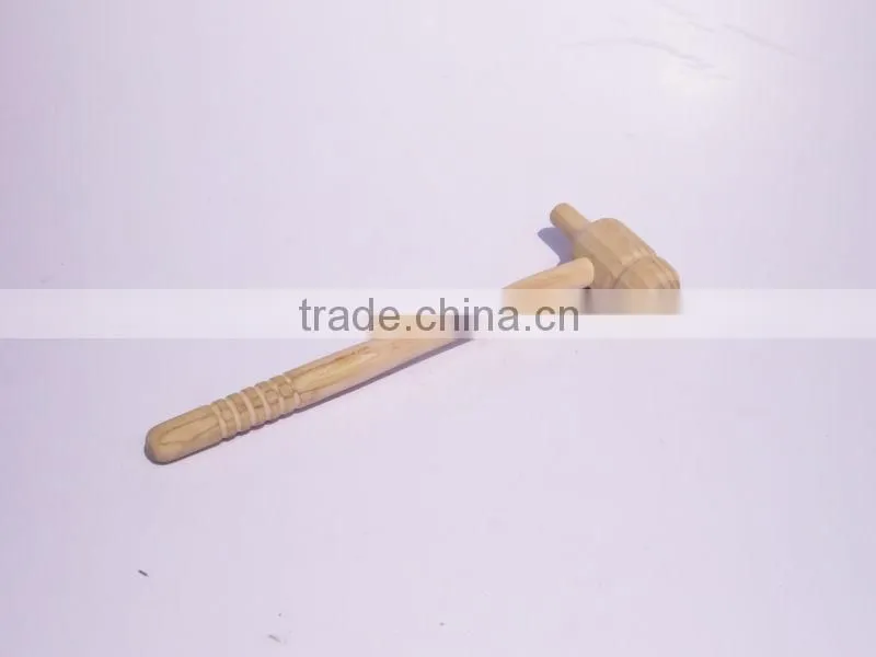 Brazil Type Best Safety Multi Function Claw Hammer With Wooden Handle