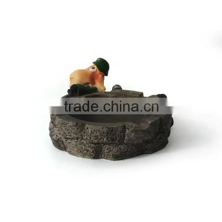 Strange Animal Ashtray Resin Statue for The Resin Cartoon Ashtray Figurine