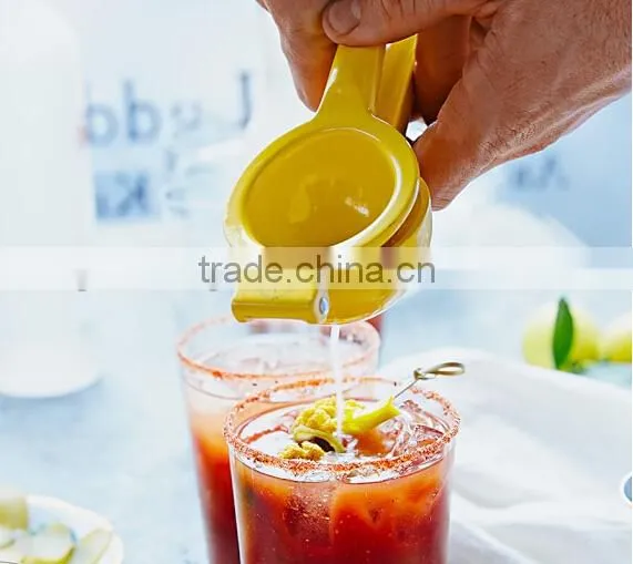 heavy duty metal orange lemon lime squeezer