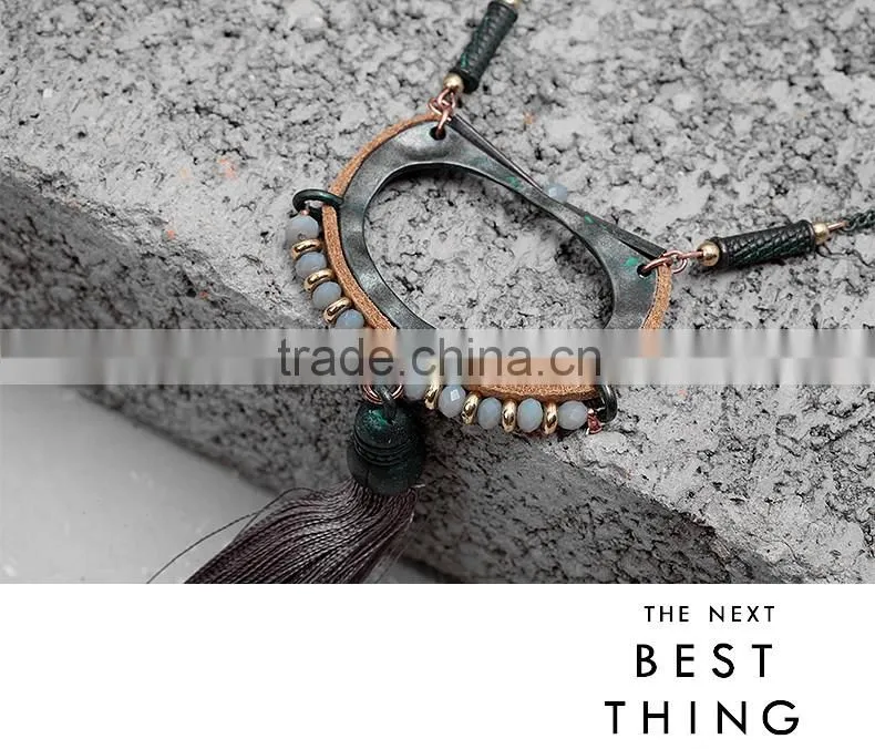 2016 Vintage Women Brown Tassel Pendant Long Chain Necklaces Crystal Bead Geometric Alloy Collar Necklaces Designs Jewelry