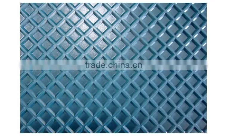 conveyor belt for wood chips
