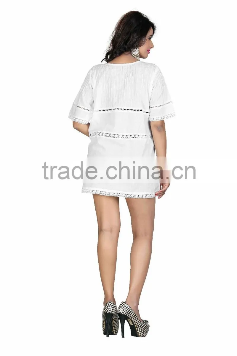 Cotton girl dress of Plits and lace