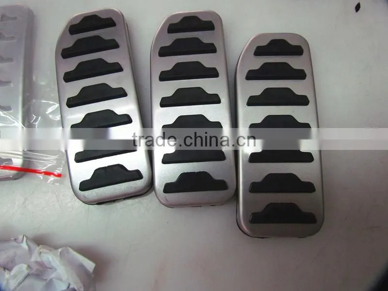 plastic injecion moulding with metal Inserts