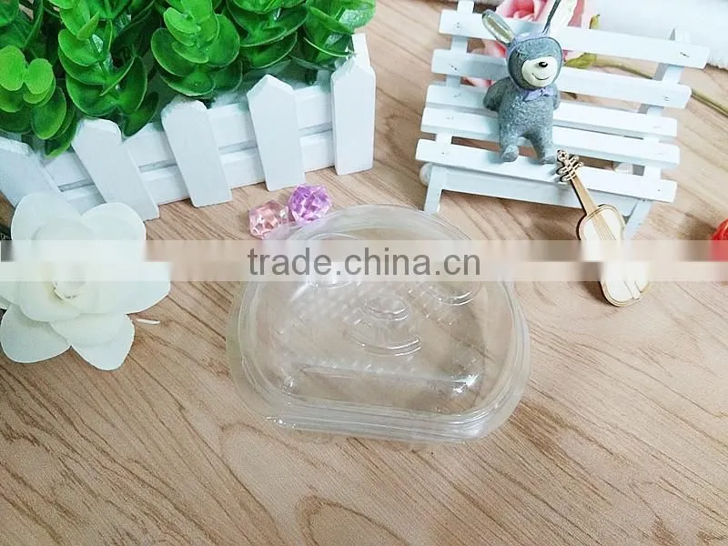 Lovely small animal shape plastic sponge cake containers