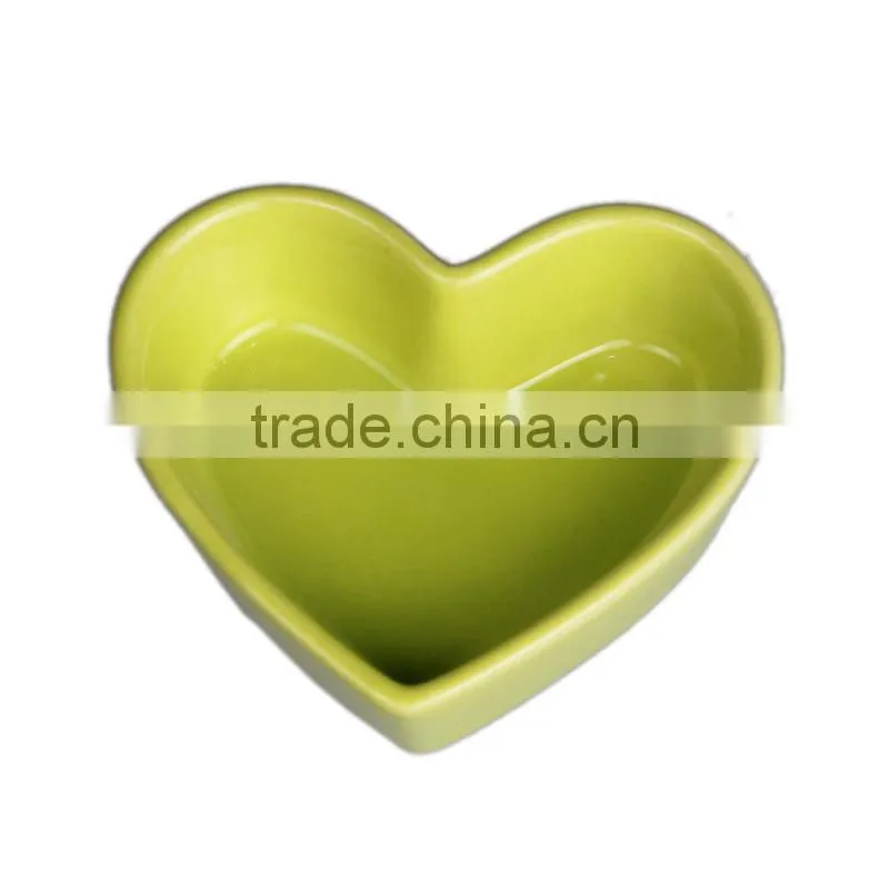 3.5"yellow color heart shaped small ceramic bakeware