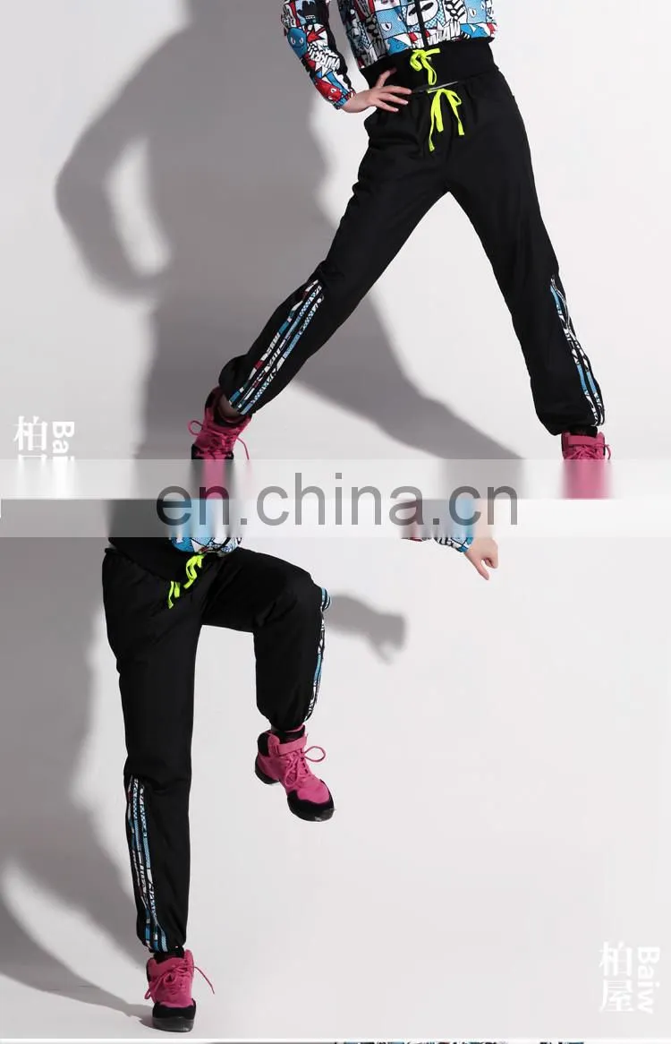 116162002 Jogging Pants outdoor sauna