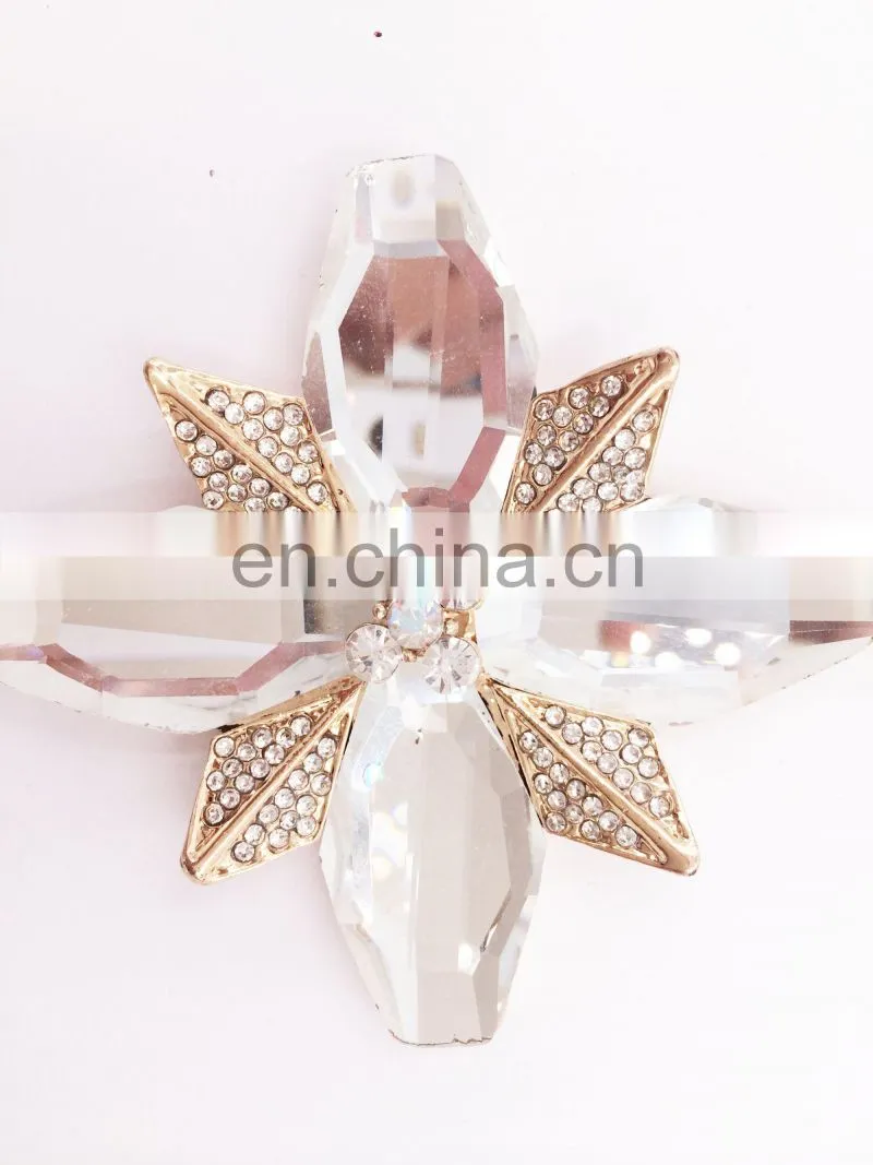Custom Promotional Luxuriant Cute Diamond Key Chain Give Gifts