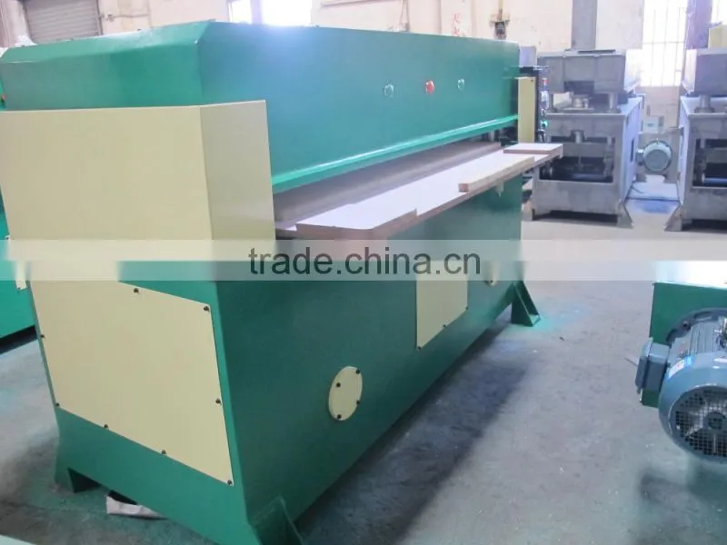 Hydraulic packing sponge foam sheet die cutting machine