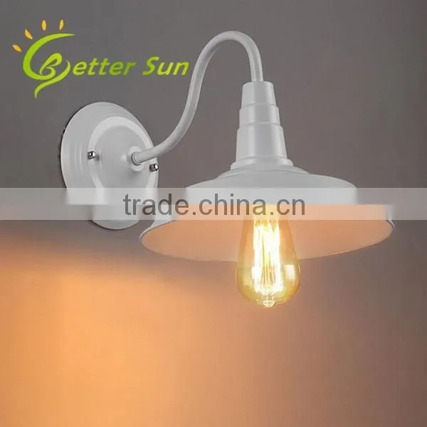 Vintage Retro Industrial Wall Bracket Light Fitting/Boundary Wall Light