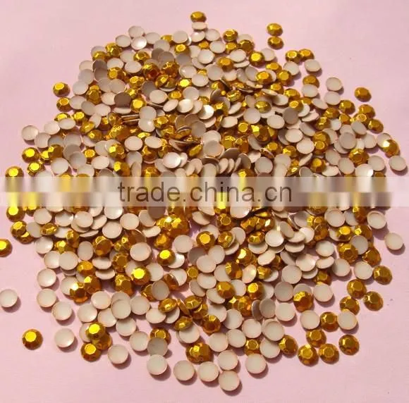 Wholesale Peridot Hot Fix Rhinestud, Hotfix Rhinestud, Hot fix Metal studs, Metal Studs hotfix, Transfer Rhinestud for bag