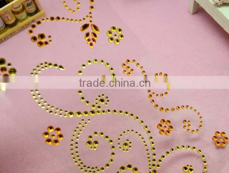 Cheap clothing rhinestone crown sticker
