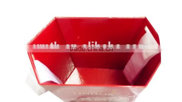 red fashion paper box with window can be carried