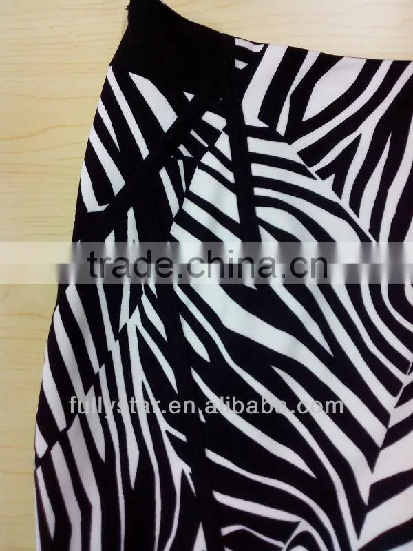 Lady's suit knee-length skirt