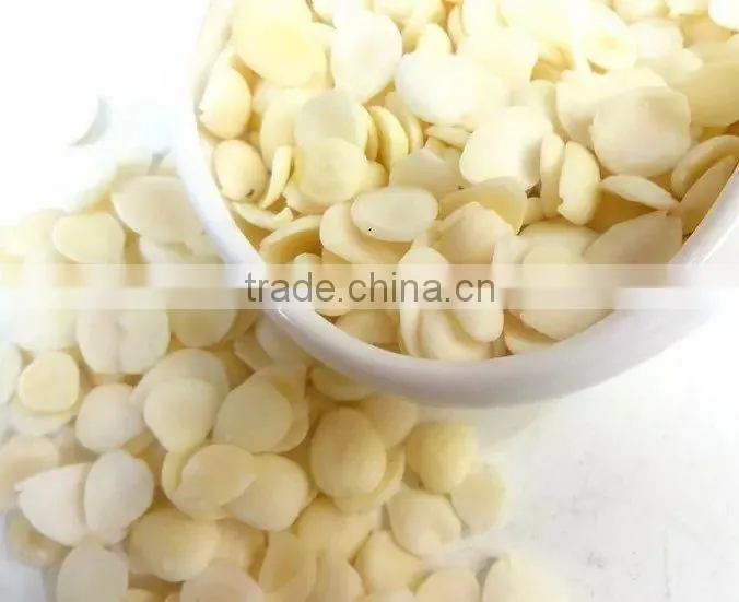 Chinese Guangzhong Blanched Apricot Kernels Flakes