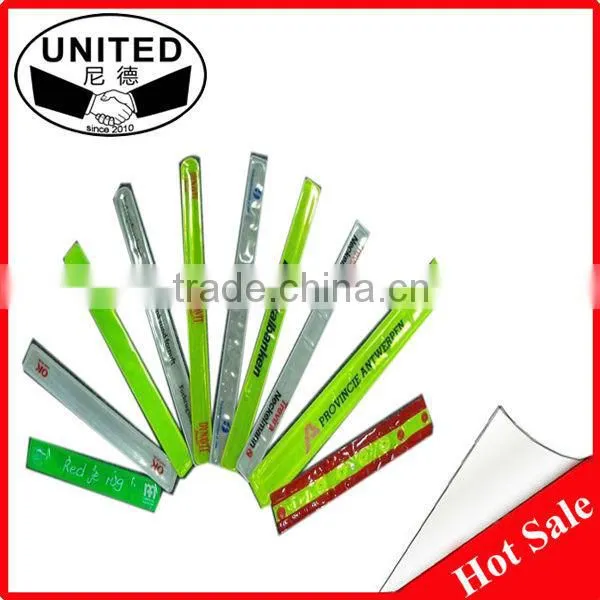 2015 Eco-friendly custom reflective slap bracelets, pvc slap bangles