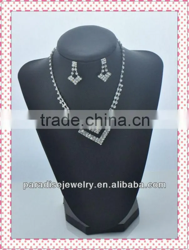 Fashion Arrow shape Wedding Alloy Rhinestone jewelry set(necklace and earrings set)-NEW052101