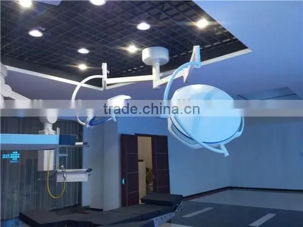 Operating Table Compatible with many accessories