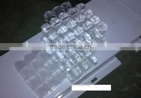 ice vending machine for sale with 280kg/day ice capacity with IC card and coins