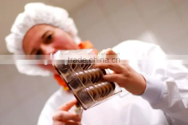 CE APPROVED chocolate moulding machine/chocolate bar making machine/chocolate molding machine