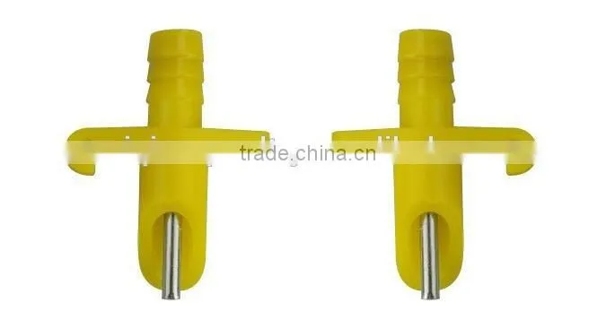 Wholesale Automatic PP&Stainless Steel Rabbit nipple drinker Waterer for Poultry Drinking